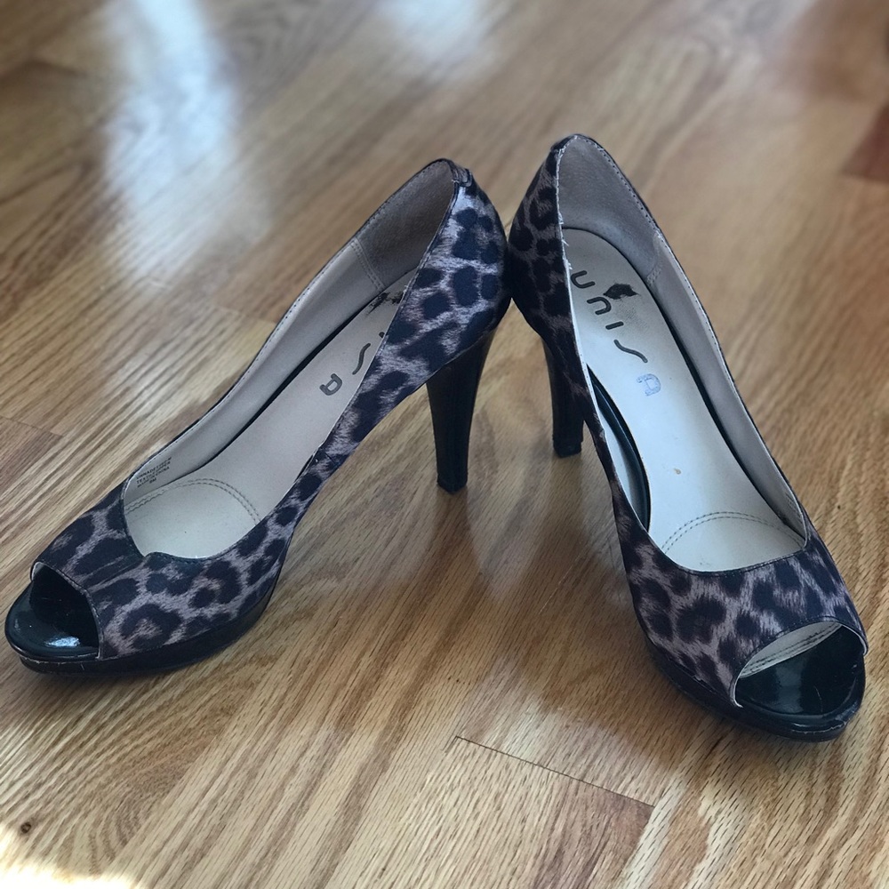 Leopard Print Open Toe Heel